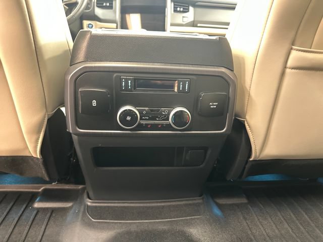 Used 2024 Ford Expedition Max Platinum AWD/4WD image 29