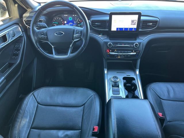 Used 2020 Ford Explorer Limited image 18