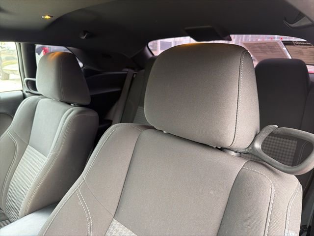 Used 2022 Dodge Challenger SXT image 22