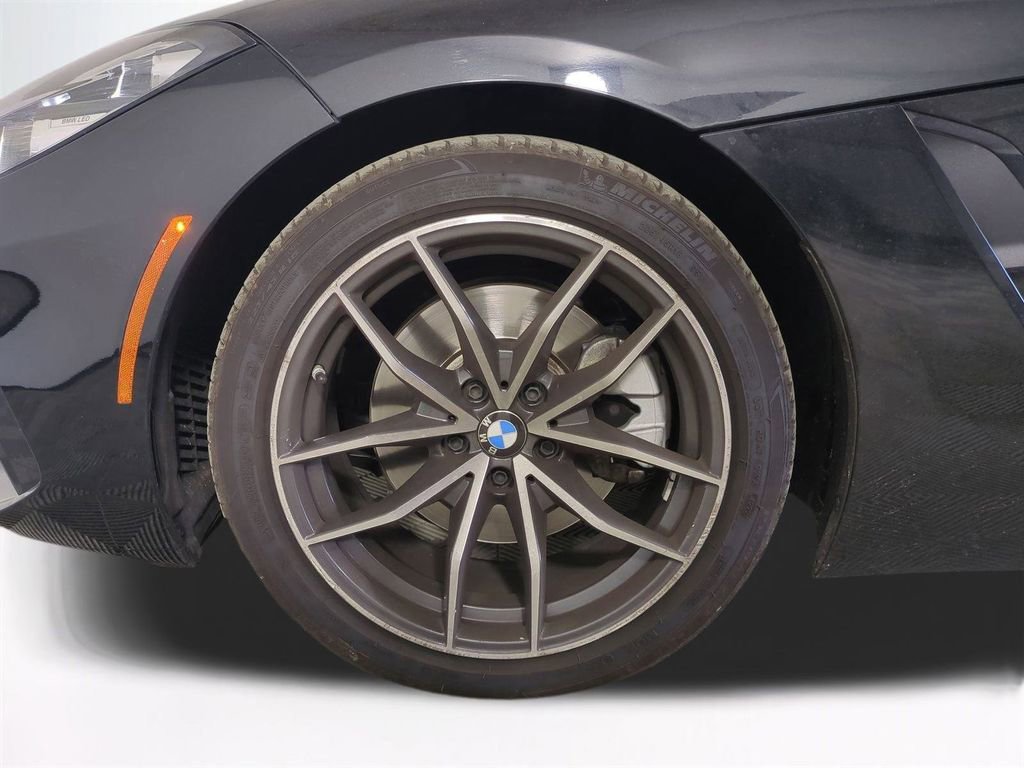 Used 2022 BMW Z4 sDrive30i w/ Driving Assistance Package image 11