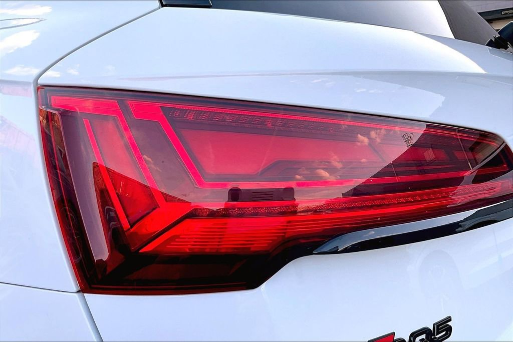 Used 2023 Audi SQ5 Premium Plus w/ Premium Plus Package image 23