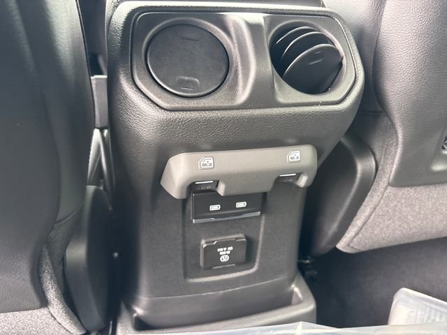 New 2026 Jeep Wrangler Unlimited Sahara AWD/4WD image 13