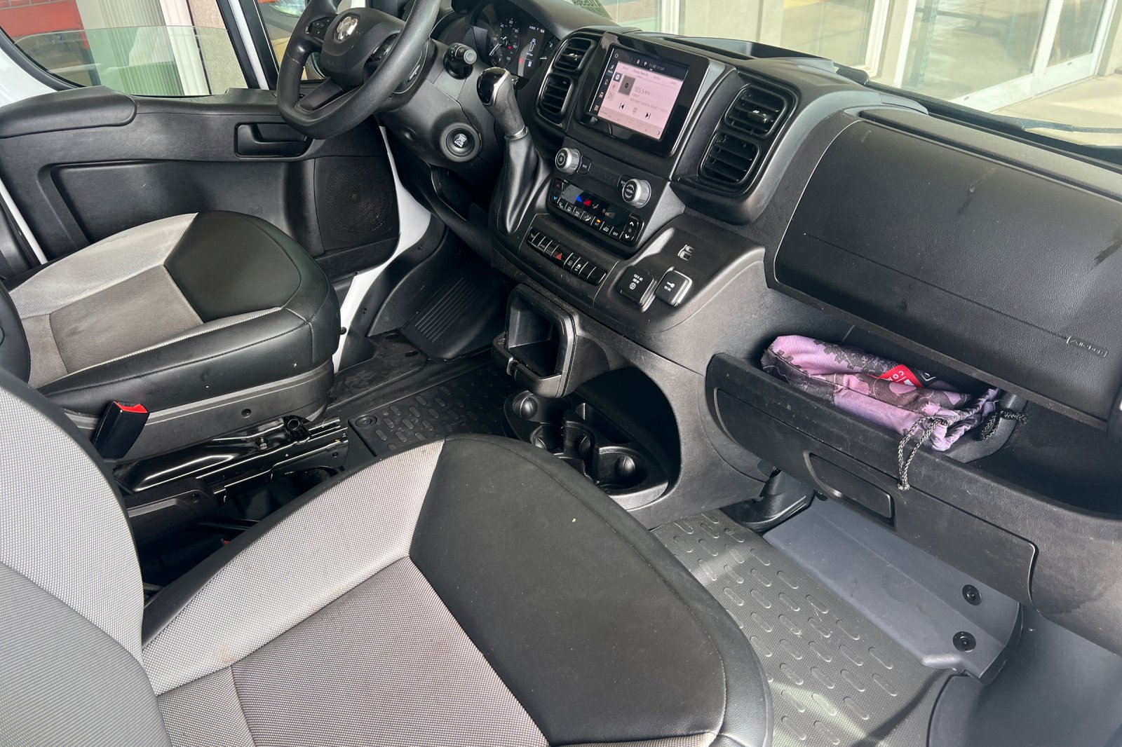 Used 2023 RAM ProMaster 1500 w/ LED Premium FWD image 18