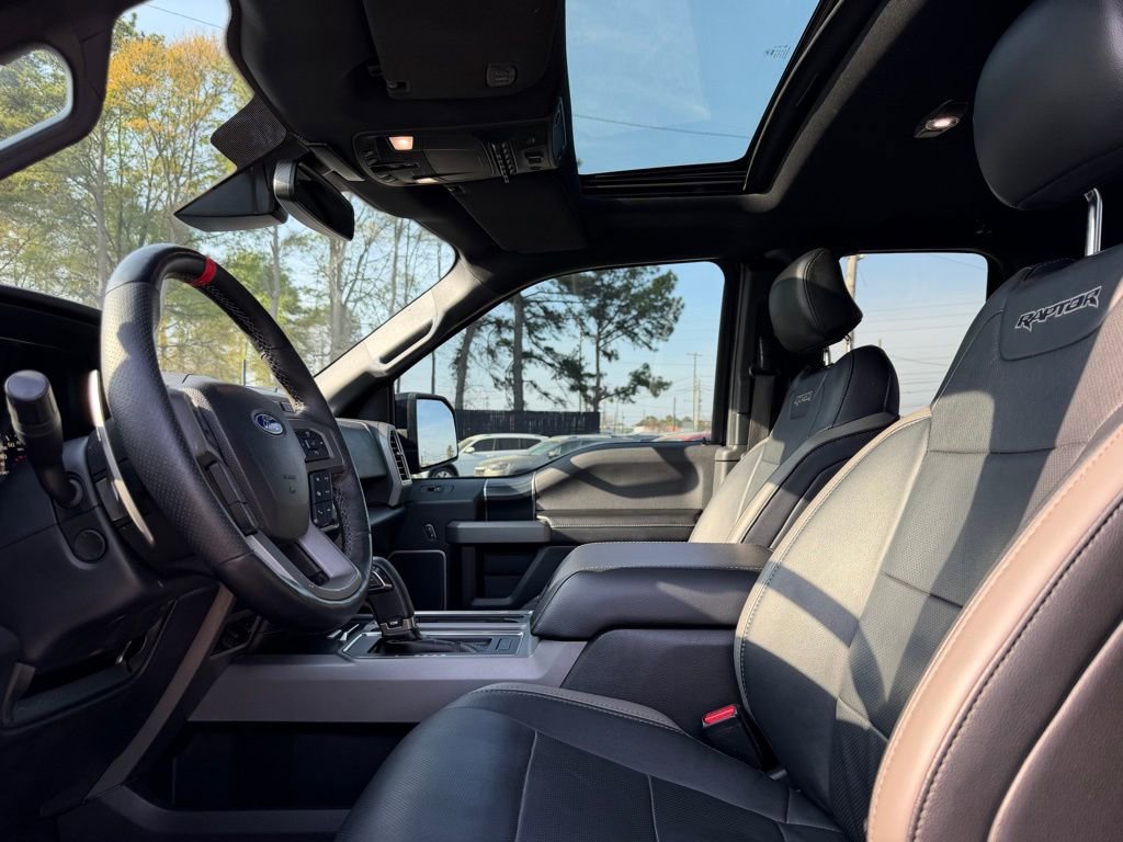 Used 2017 Ford F150 Raptor w/ Equipment Group 802A Luxury image 10