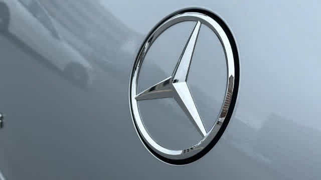 New 2026 Mercedes-Benz GLE 53 AMG 4MATIC Coupe image 9