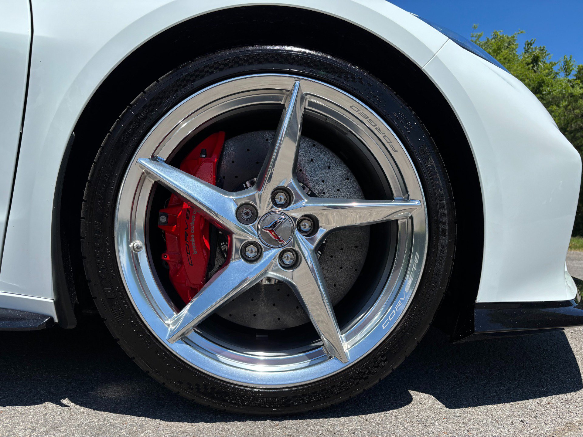 Used 2024 Chevrolet Corvette E-Ray AWD/4WD image 16