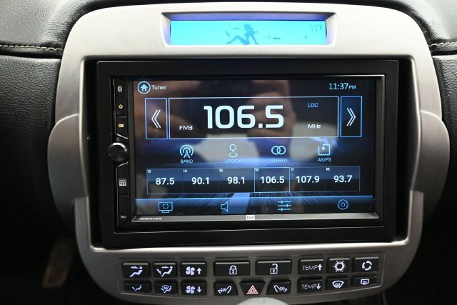 Used 2013 Chevrolet Camaro LS RWD image 19