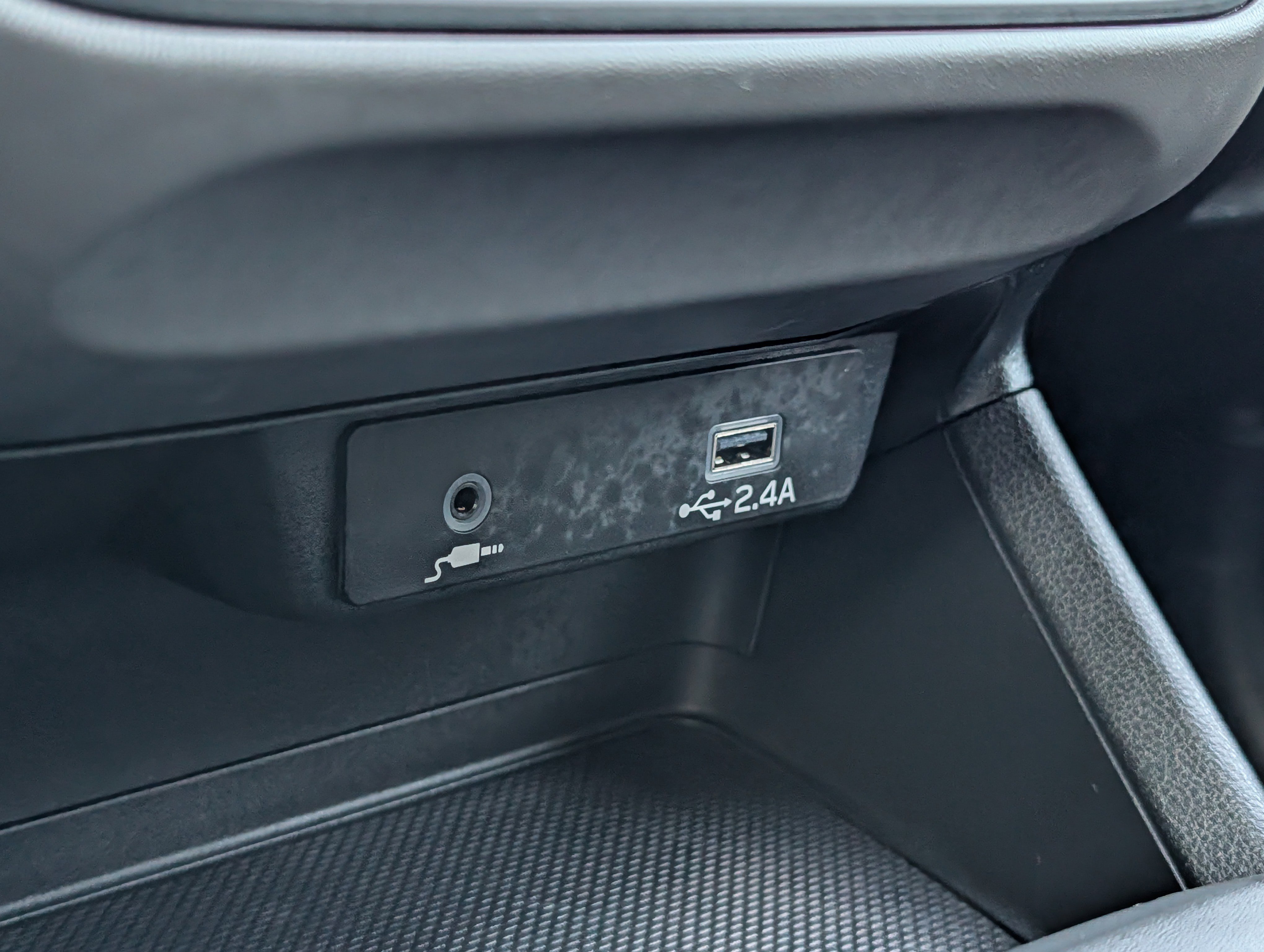 Certified 2025 Subaru Crosstrek 2.0i image 32