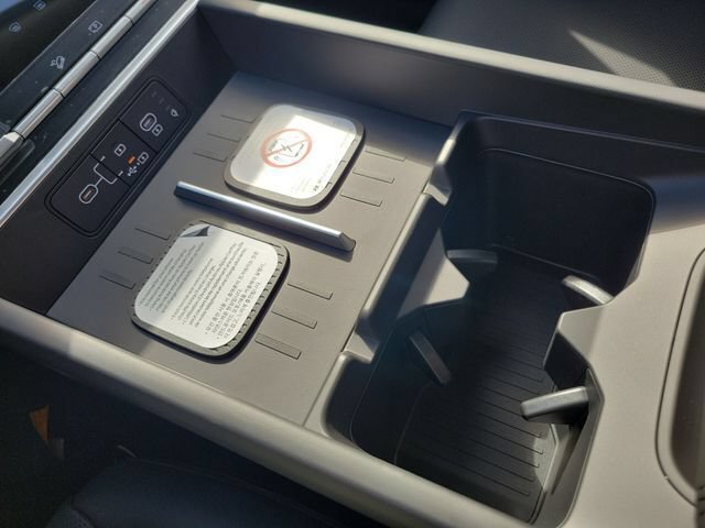 New 2027 Hyundai Santa Fe SEL FWD image 17