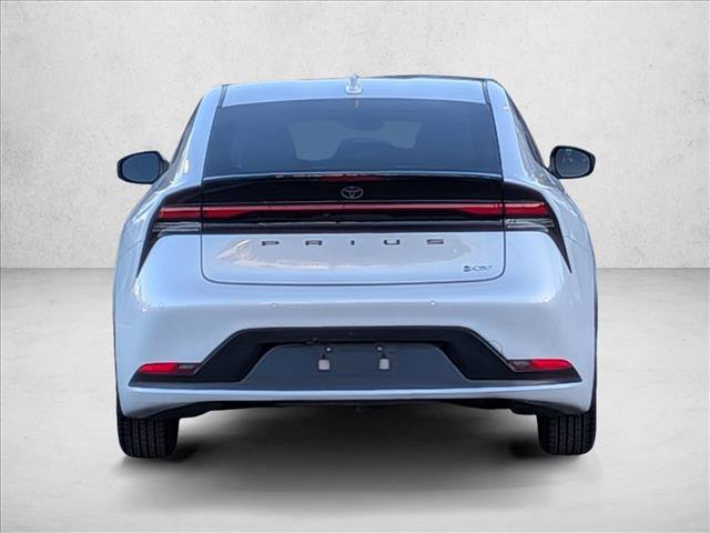 Used 2024 Toyota Prius LE image 7
