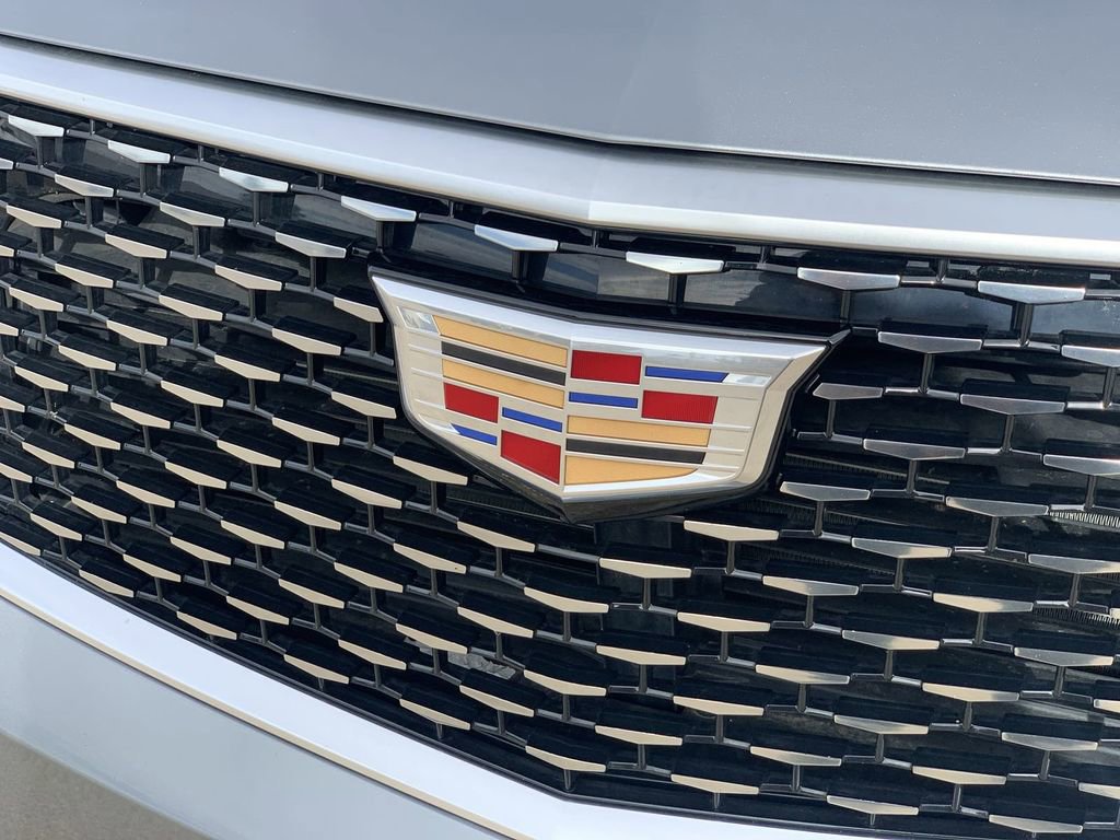 Used 2025 Cadillac XT6 Premium Luxury image 29