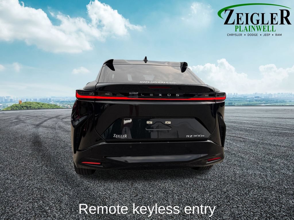 Used 2025 Lexus RZ 300e w/ Accessory Package (2T) FWD image 4