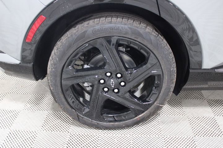 New 2026 Chevrolet Equinox EV RS image 38