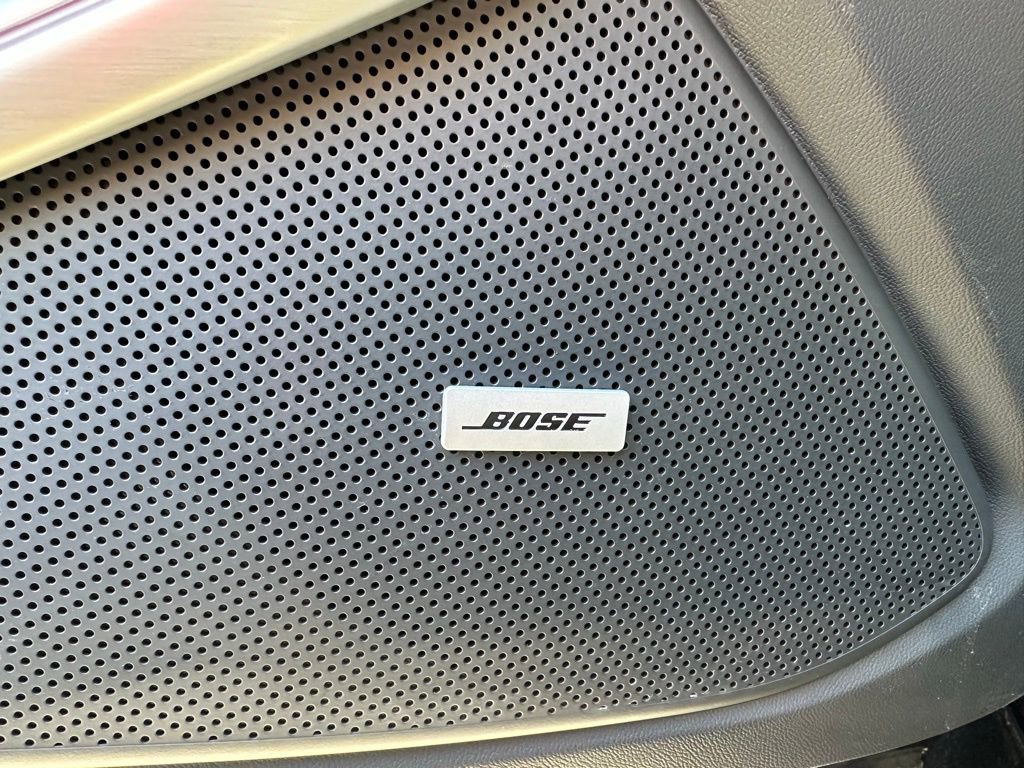 Used 2018 Chevrolet Camaro ZL1 image 24