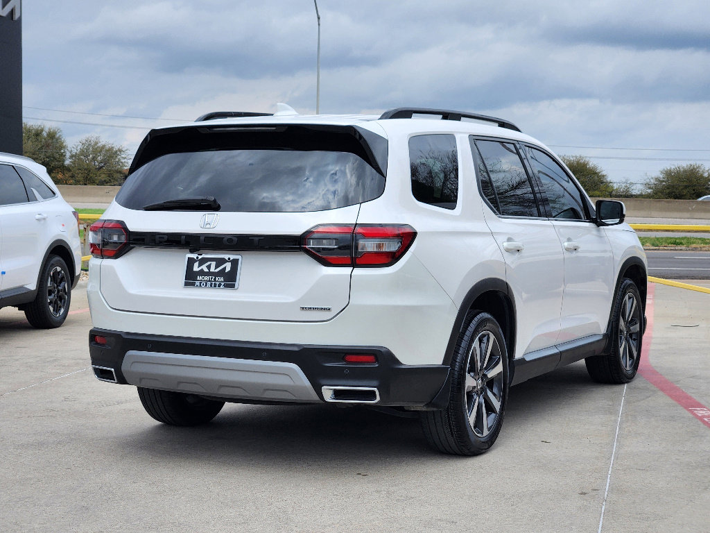 Used 2024 Honda Pilot Touring image 7