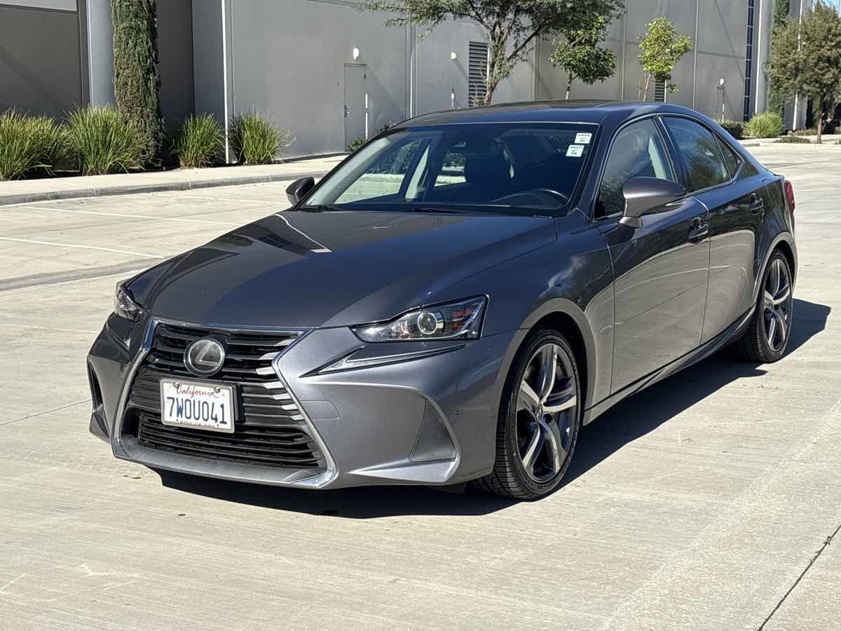 Used 2017 Lexus IS 200t w/ Navigation System Package RWD image 7