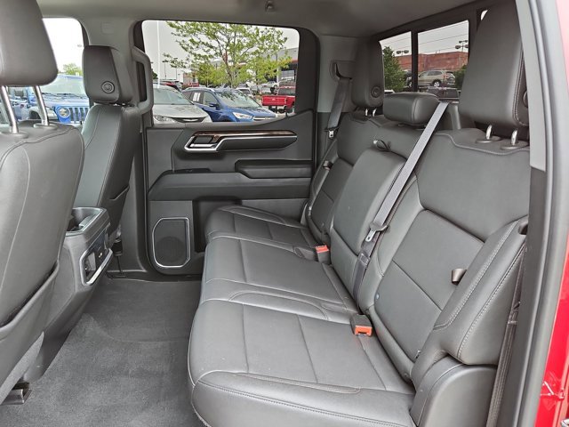 Used 2022 GMC Sierra 1500 Elevation w/ Elevation Premium Package AWD/4WD image 17