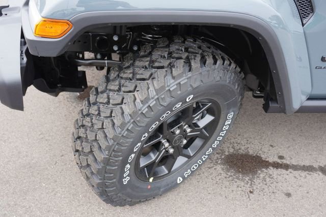 New 2025 Jeep Gladiator Willys image 9