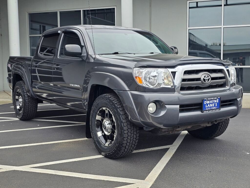 Used 2010 Toyota Tacoma 4x4 Double Cab image 7