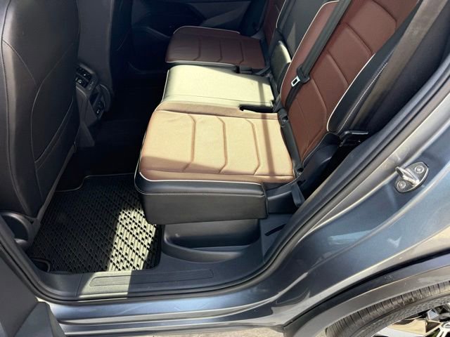 Used 2022 Volkswagen Tiguan SEL R-Line AWD/4WD image 56