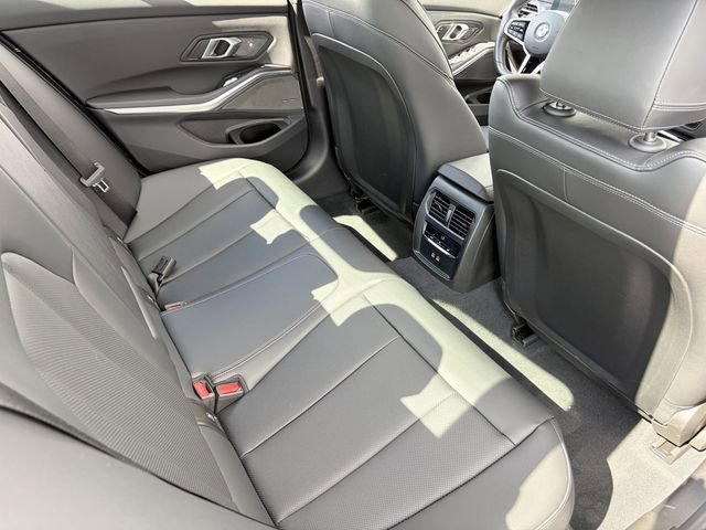 Used 2025 BMW M340i RWD image 15