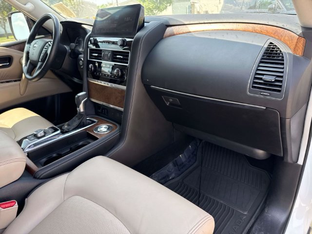 Used 2023 Nissan Armada SL w/ Captain's Chairs Package RWD image 18