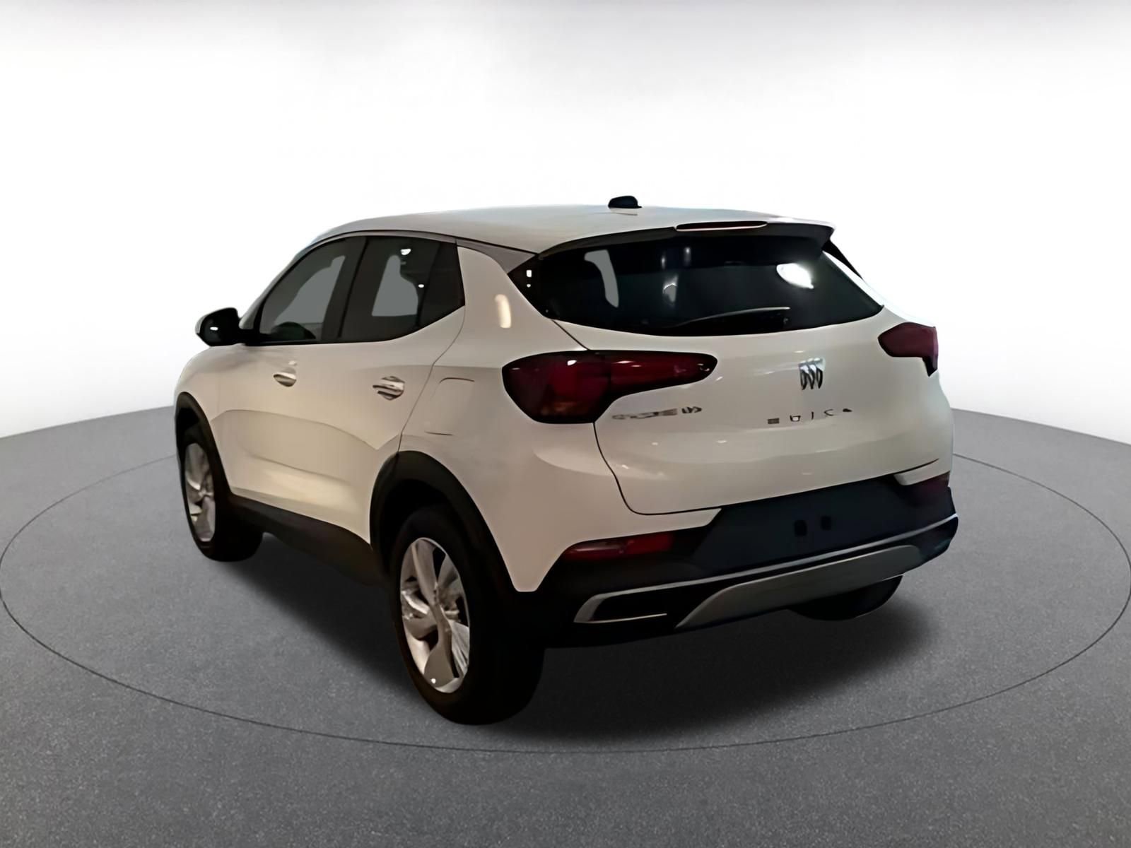 Used 2025 Buick Encore GX Preferred FWD image 16