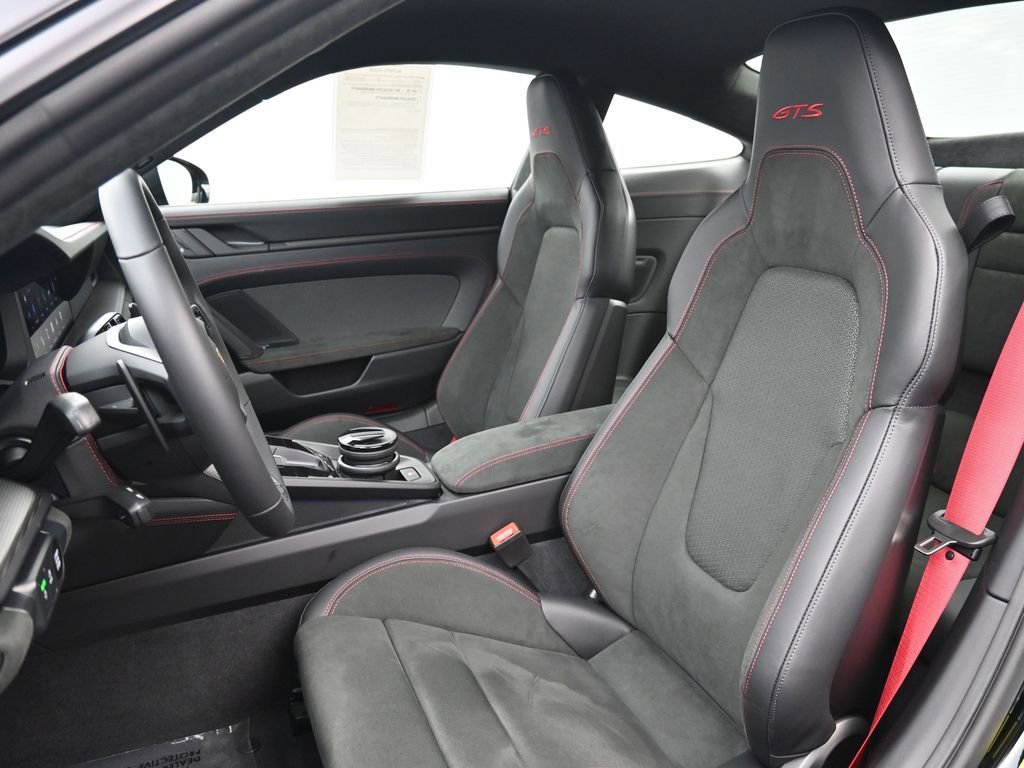 Certified 2026 Porsche 911 Carrera GTS image 5