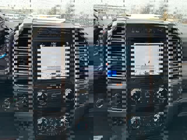 Used 2019 Ford F250 Platinum w/ Platinum Ultimate Package image 11