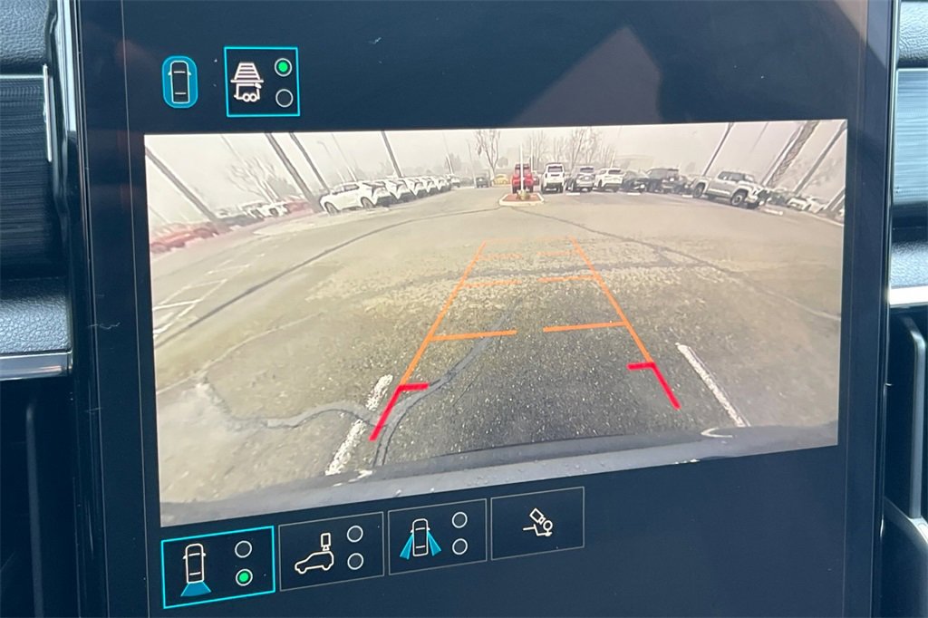 Used 2025 GMC Acadia Elevation image 21