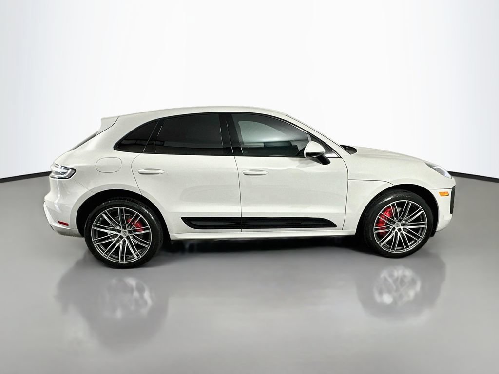 Used 2023 Porsche Macan S AWD/4WD image 4