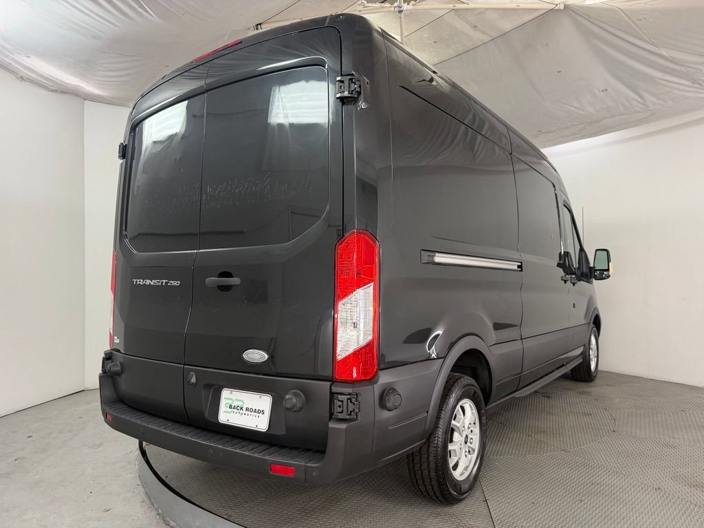 Used 2015 Ford Transit 250 148 Medium Roof RWD image 11