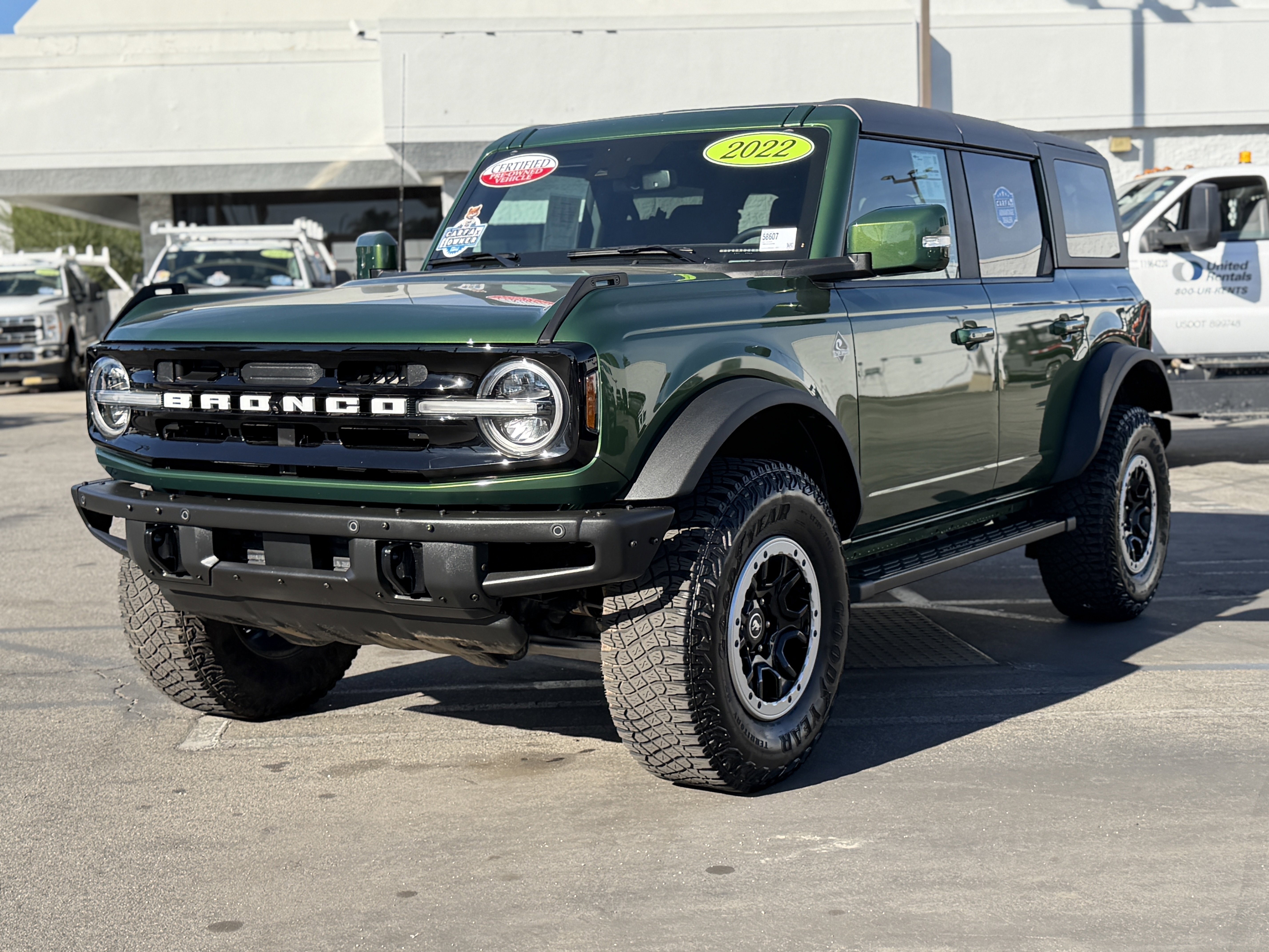 Certified 2022 Ford Bronco Outer Banks w/ Sasquatch Package image 3