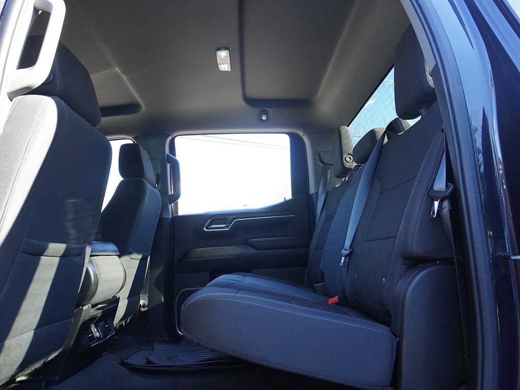 Used 2022 Chevrolet Silverado 1500 LT image 33