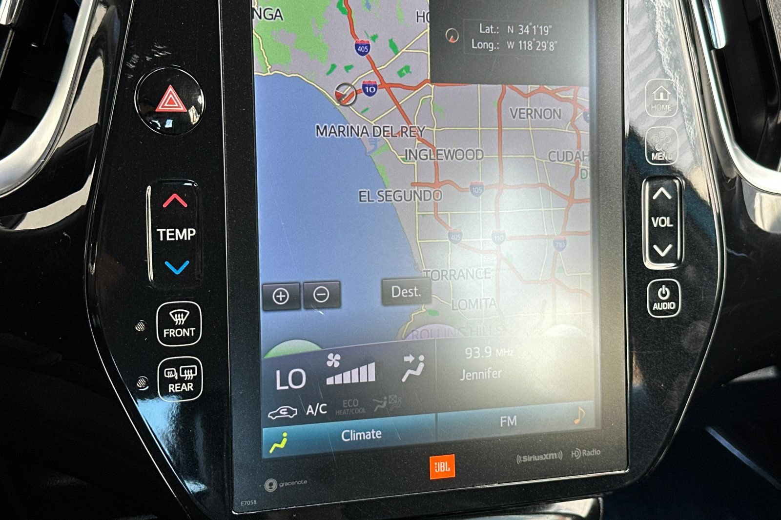 Used 2021 Toyota Prius Prime Limited w/ Carpet Mat Package (TMS) FWD image 22