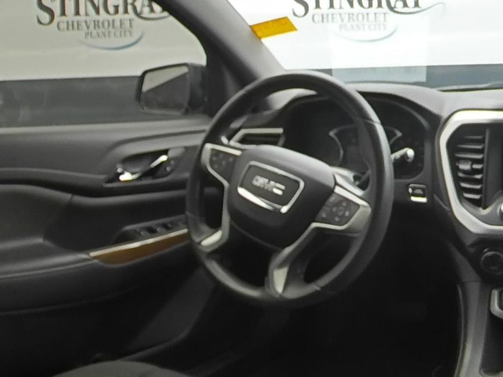 Used 2023 GMC Acadia SLE w/ Elevation Edition FWD image 16