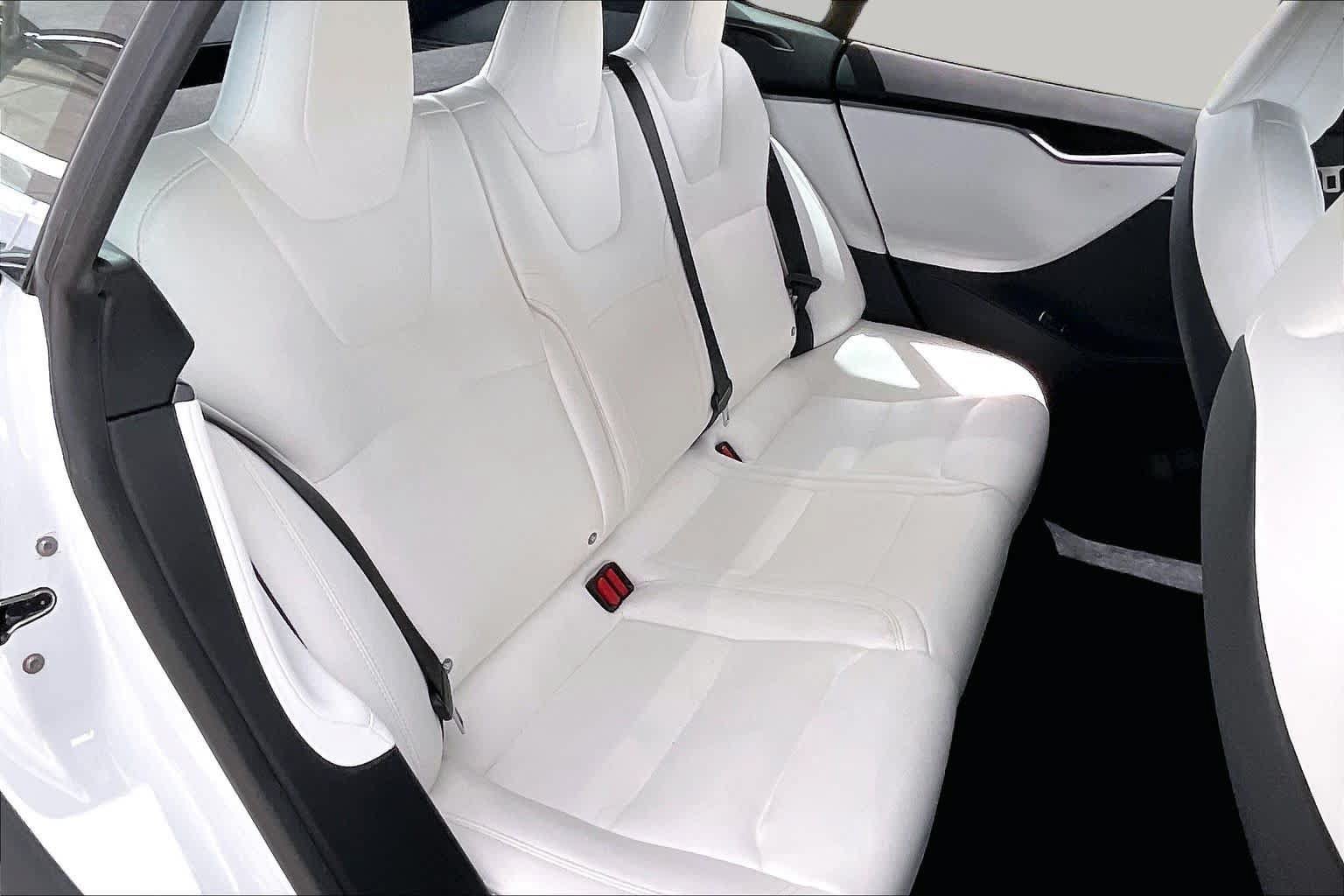 Used 2021 Tesla Model S Long Range Plus AWD/4WD image 18