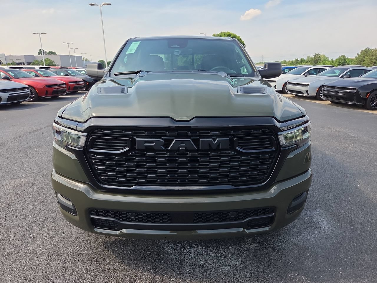 New 2026 RAM 1500 Express AWD/4WD image 2