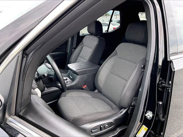 Used 2023 Chevrolet Traverse LT FWD image 10