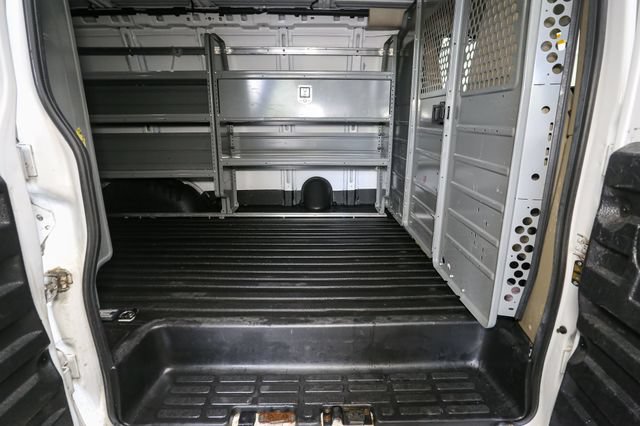 Used 2020 Chevrolet Express 2500 w/ Driver Convenience Package RWD image 17