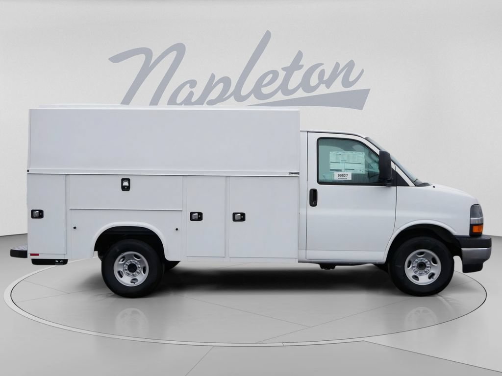 New 2025 Chevrolet Express 3500 w/ Power Convenience Package RWD image 7