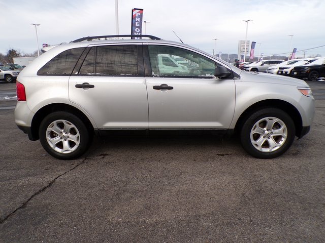 Used 2014 Ford Edge SE w/ Equipment Group 101A image 5