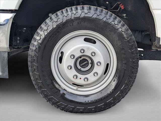 Used 2025 Ford F350 XLT image 21