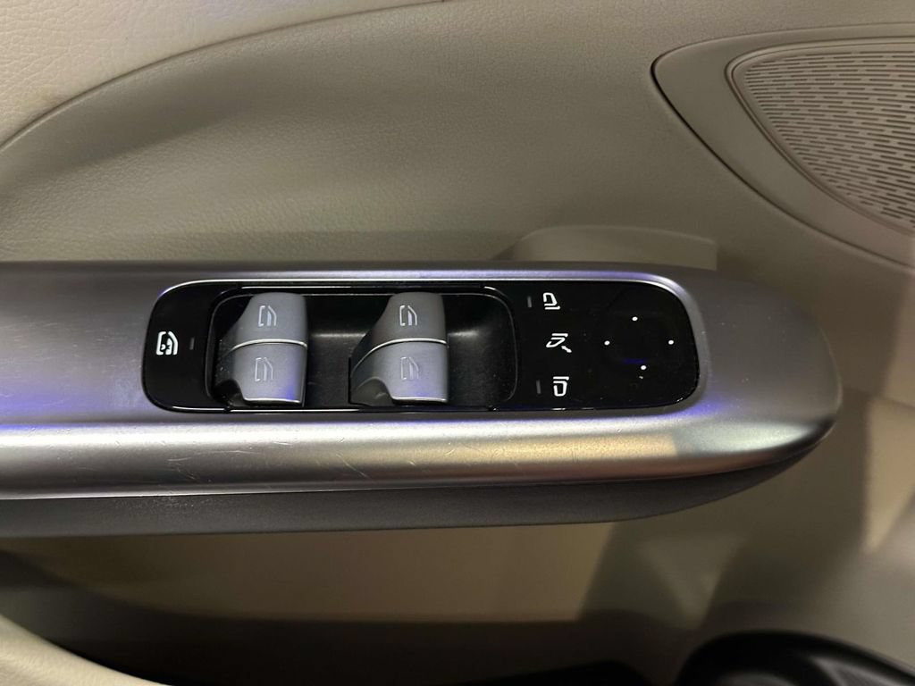 Used 2022 Mercedes-Benz C 300 4MATIC Sedan image 17