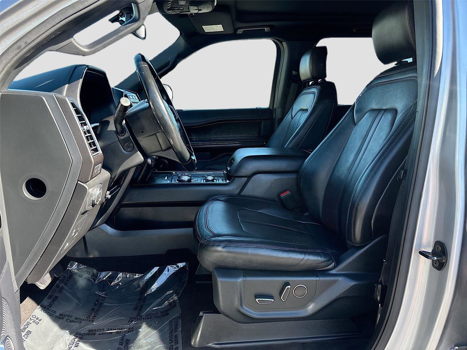 Used 2020 Ford Expedition Limited image 24