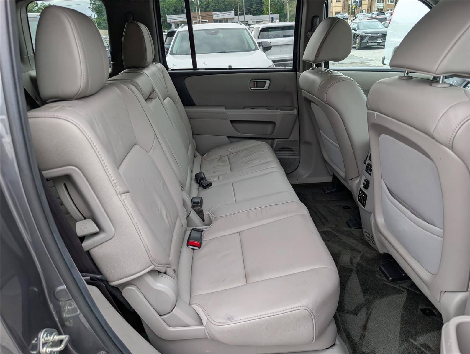 Used 2013 Honda Pilot Touring image 13