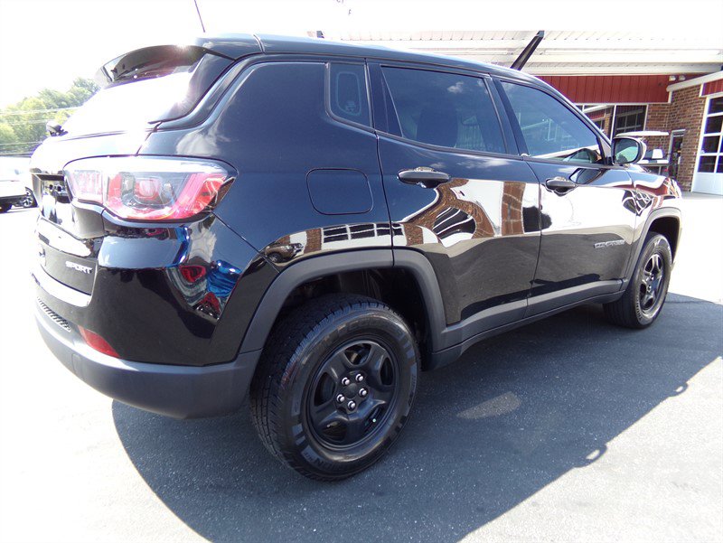 Used 2020 Jeep Compass Sport AWD/4WD image 6