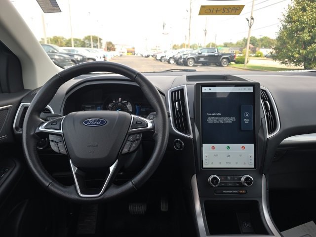 Used 2024 Ford Edge SEL w/ Convenience Package image 12