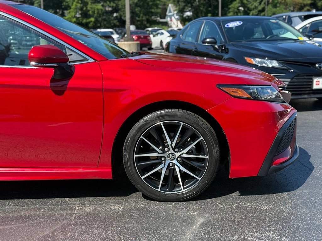 Certified 2021 Toyota Camry SE w/ Audio Upgrade Package FWD image 11
