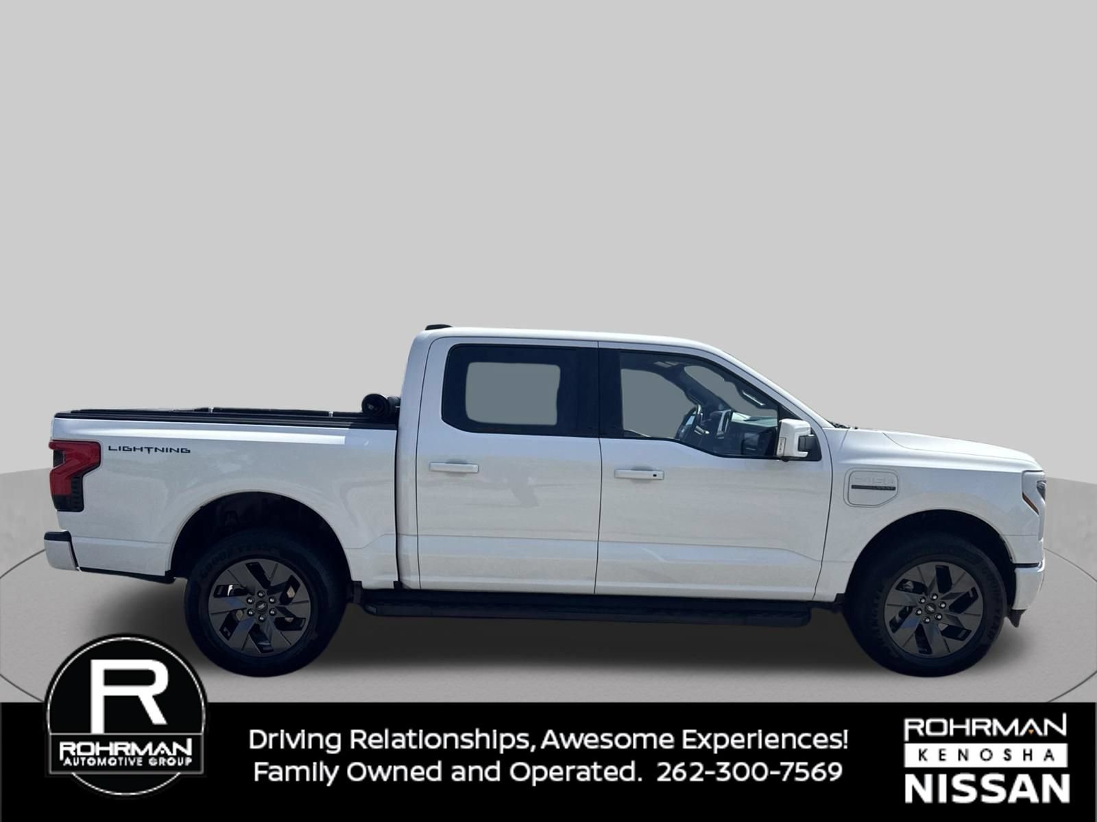 Used 2023 Ford F150 Lightning Lariat w/ Tow Technology Package AWD/4WD image 5